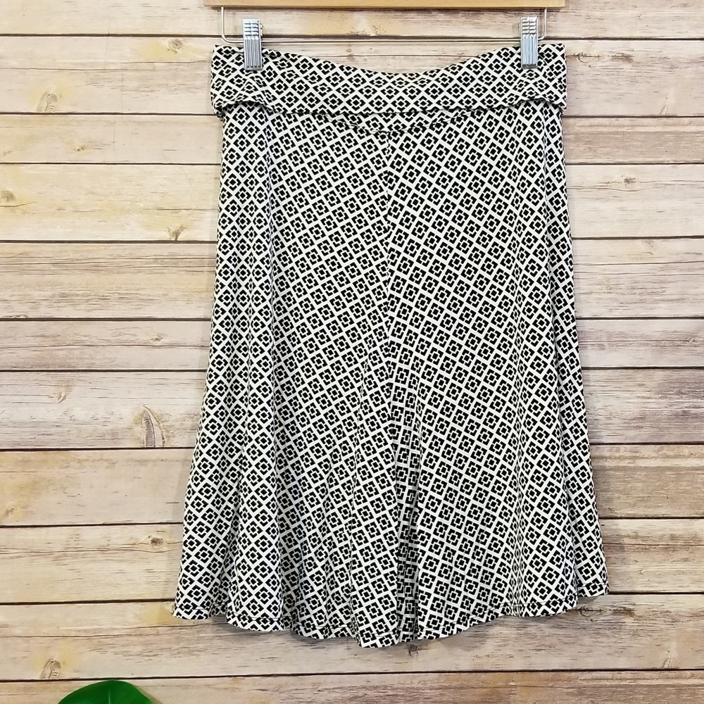 Max Studio Black White Stretchy Midi Skirt Sz S